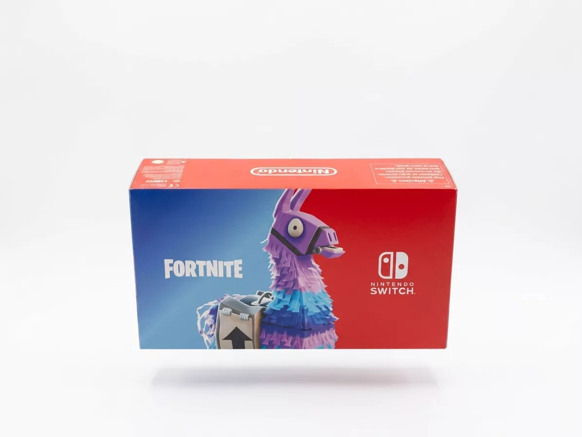 Nintendo - Switch - Fortnite Edition Switch 1